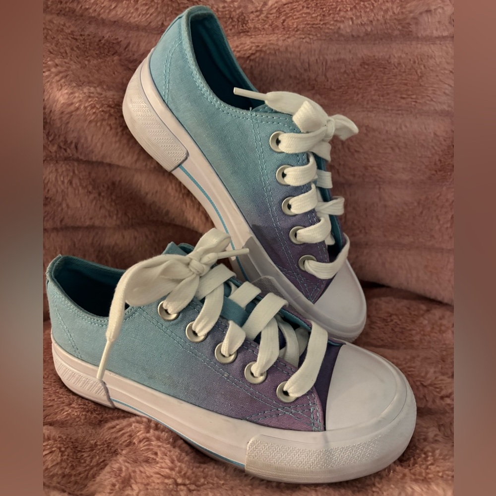 Wonder Nation Girls Ombré Shoes